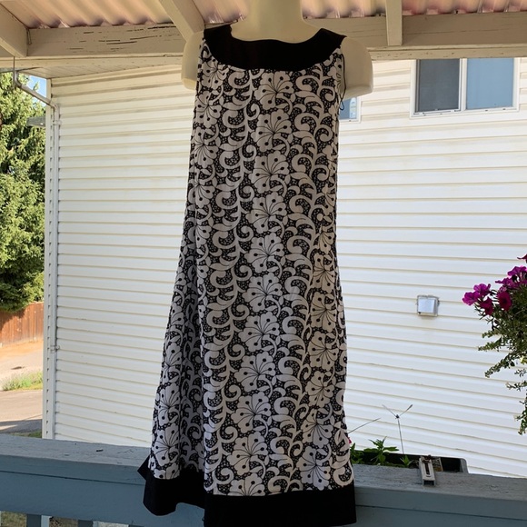 Look great for summer, love the colours and  eyelet design - Picture 1 of 7